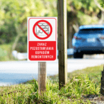 TABLICZKA PCV zakaz zostawiania odpadów remontowych - obrazek 2