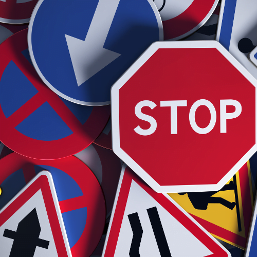 Dlaczego personalizowane tabliczki to klucz do sukcesu Twojej firmy?