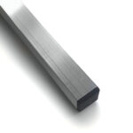 Słup Aluminiowy do Mocowania Tablic – 30x30 mm |MDT1|